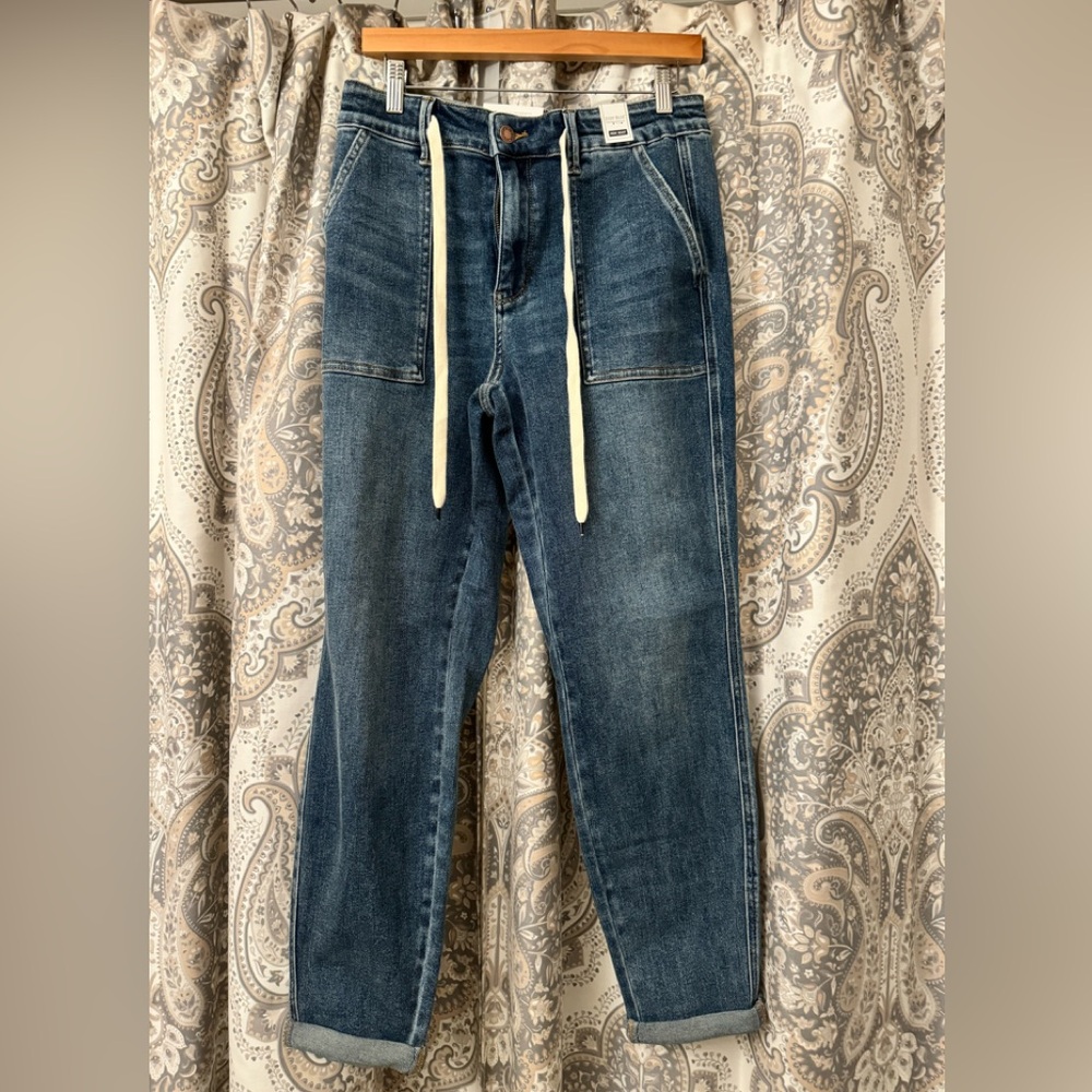 Judy Blue Joggers 7/28 BNWT